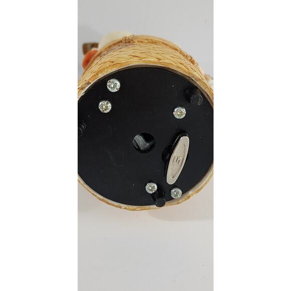 Marjolein Bastin Music Box Santa Snowman Christmas Decoration Works - Picture 6 of 7